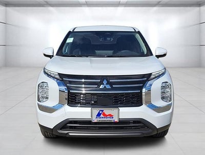 2026 Mitsubishi Outlander ES