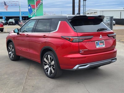 2026 Mitsubishi Outlander SEL
