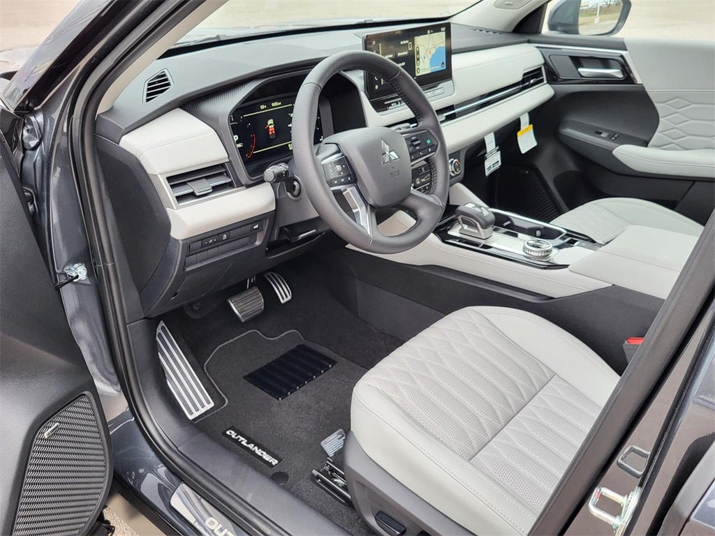 2026 Mitsubishi Outlander SEL