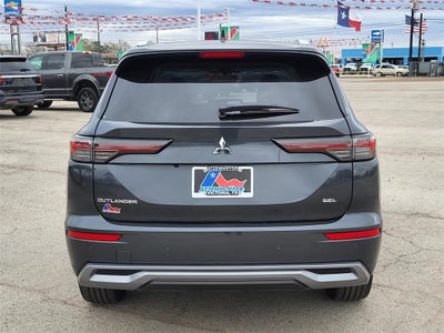 2026 Mitsubishi Outlander SEL