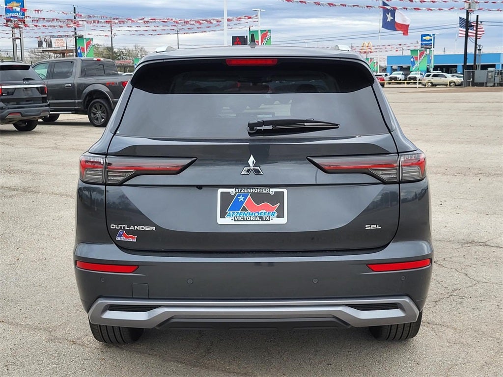 2026 Mitsubishi Outlander SEL