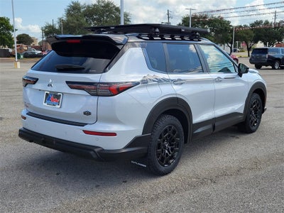 2025 Mitsubishi Outlander Trail Edition